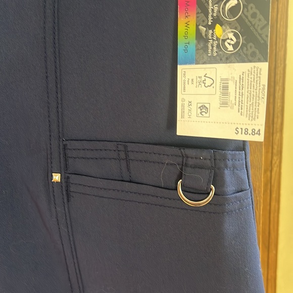 Brand new scrub star extra small x 2 tops - Picture 3 of 4